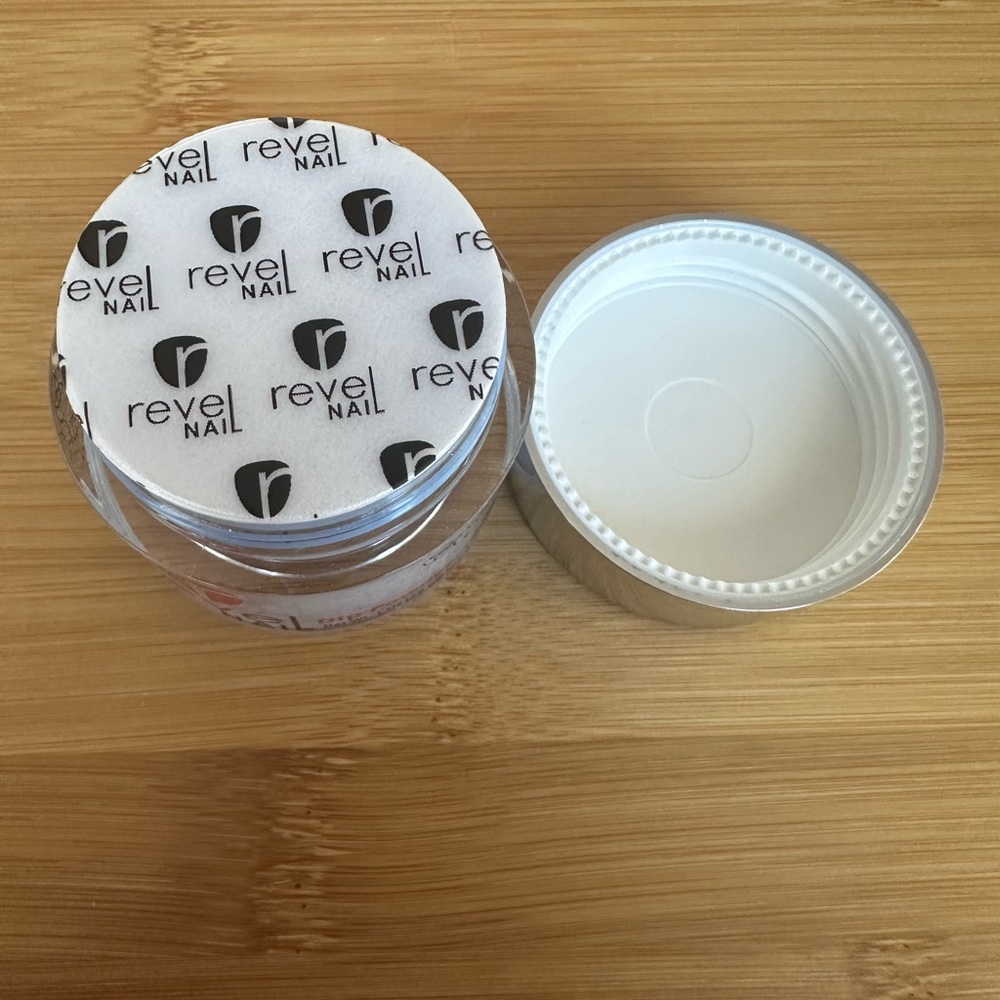 Revel Nail Stocking Stuffer Baby It’s Cold Outside 2 
DIP POWDER 1 oz - Picture 4 of 4
